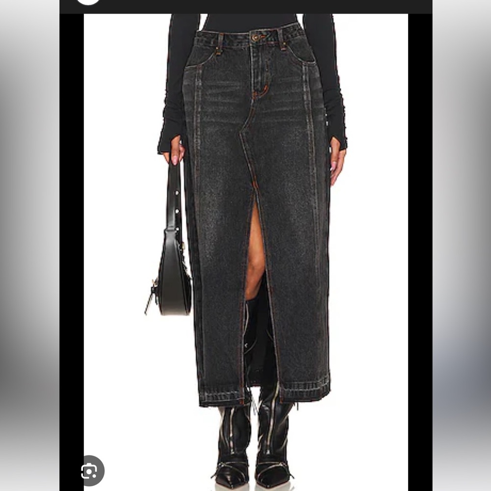 Steve Madden Teaghan Midi Skirt